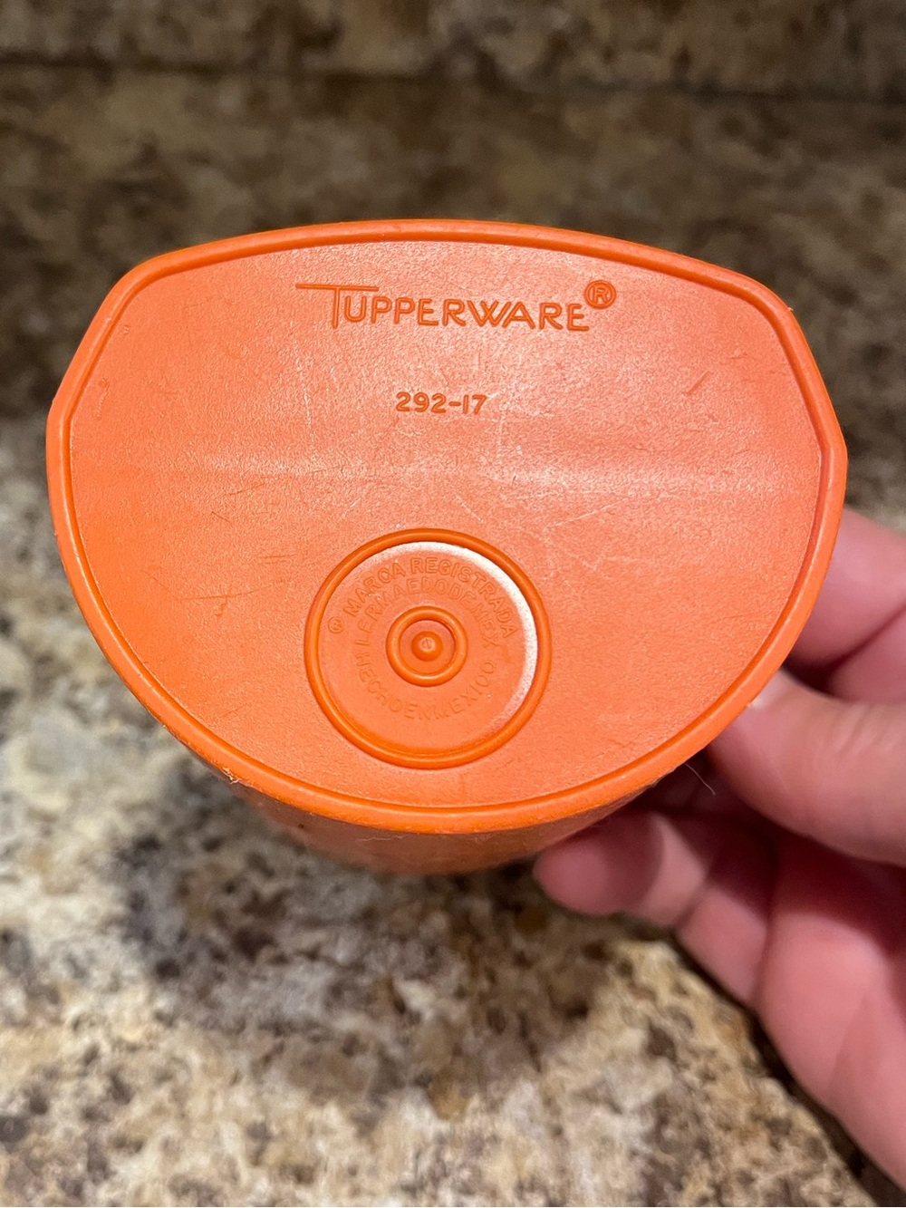 Vintage Tupperware Rocker Scoop Orange - Picture 6 of 13
